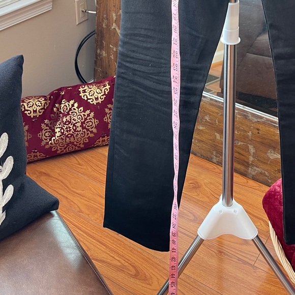 Guess Black Jeans! - Picture 6 of 8